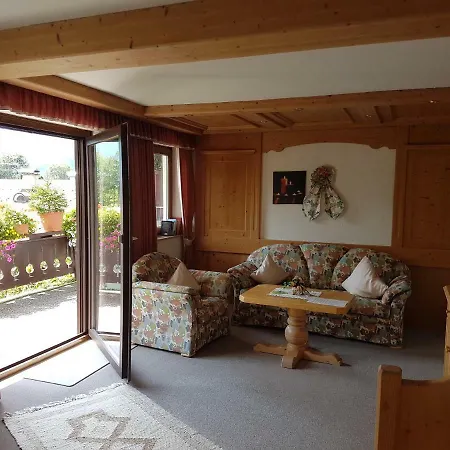 Familie Schoene Apartment *